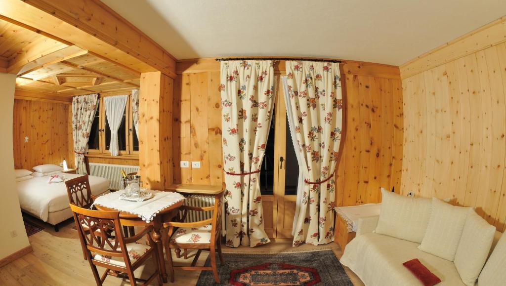 Hotel Baita Fiorita Santa Caterina Valfurva Zimmer foto