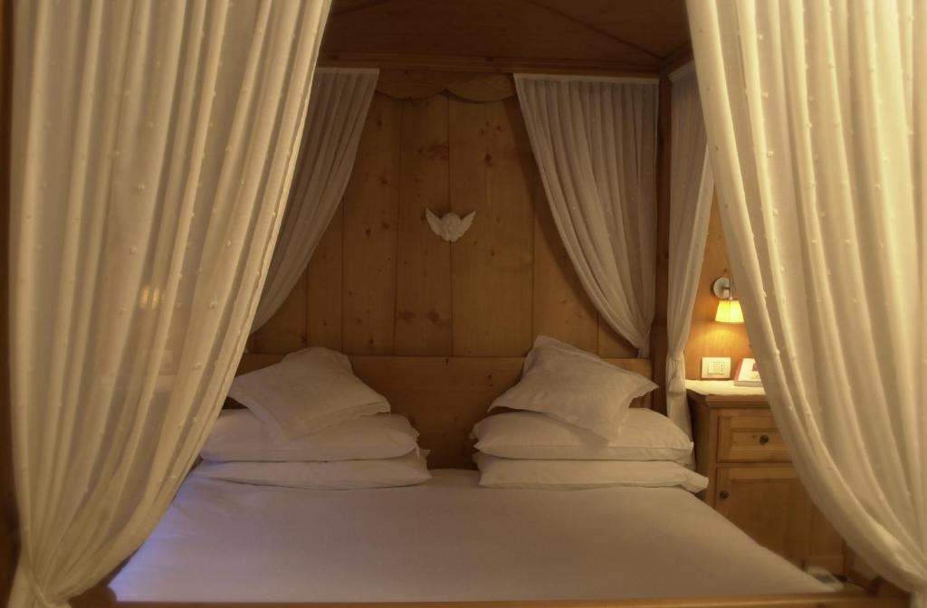 Hotel Baita Fiorita Santa Caterina Valfurva Zimmer foto